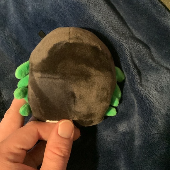 Seymour 4 inch mystery capsule spider squishmallow NWT - Picture 3 of 6